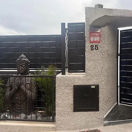 Muy Cerca De Playas Ocio Y Restauracion En Tenerife